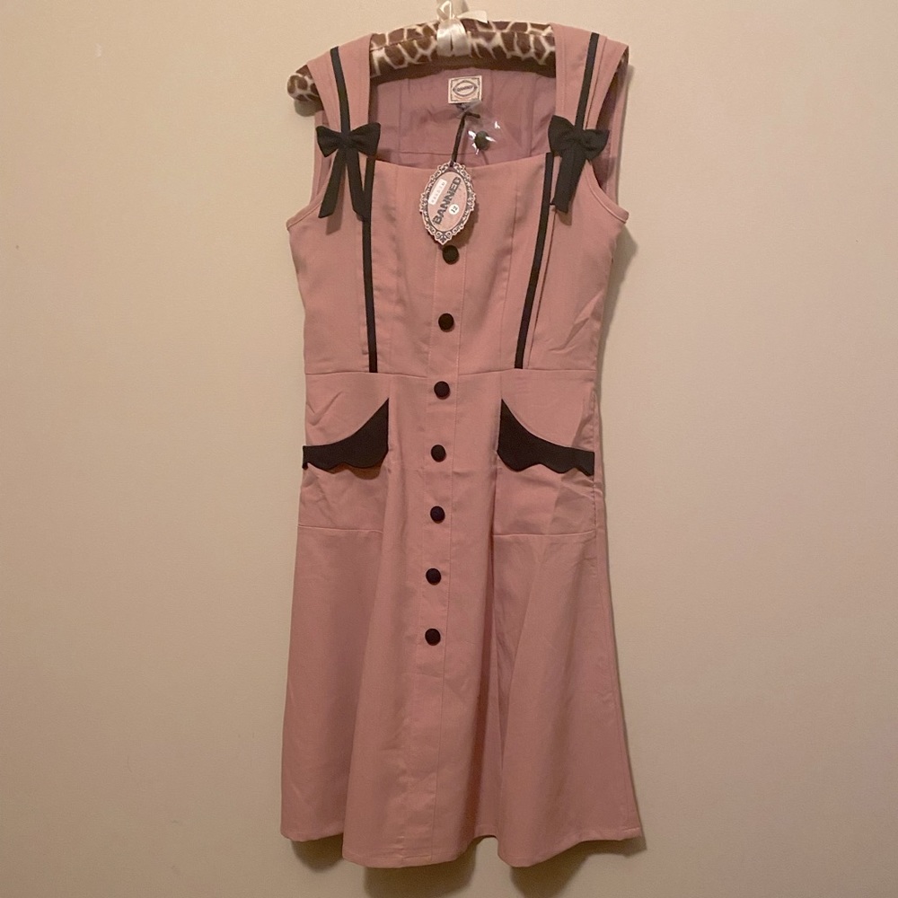 Retro swing dress, dusty pink